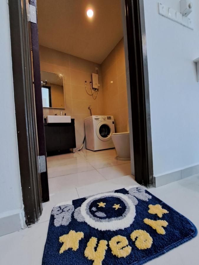 Cozy Home Country Garden At Dangabay Of Jb, Free Wifi And Streaming Johor Bahru Eksteriør billede